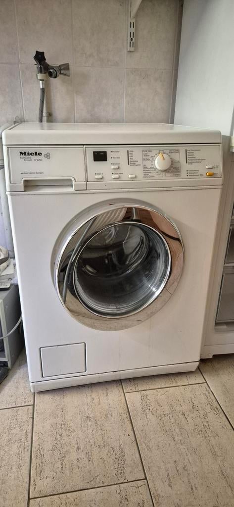 Miele W2203 Wasmachine - Betrouwbaar en Duurzaam, Ophalen, Gebruikt, 85 tot 90 cm, 1200 tot 1600 toeren