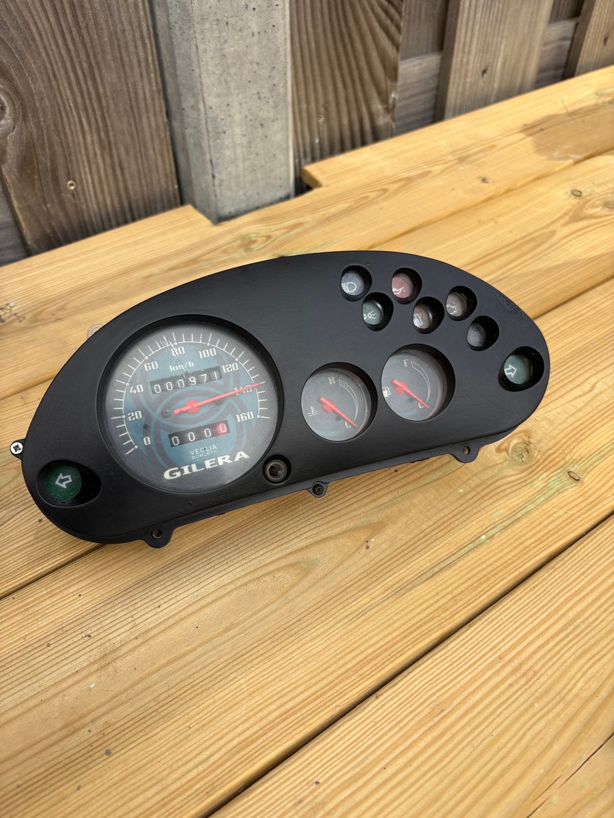 Originele Gilera Runner 180cc teller met lage km stand, Fietsen en Brommers, Brommeronderdelen | Scooters, Ophalen, Gebruikt, Overige typen