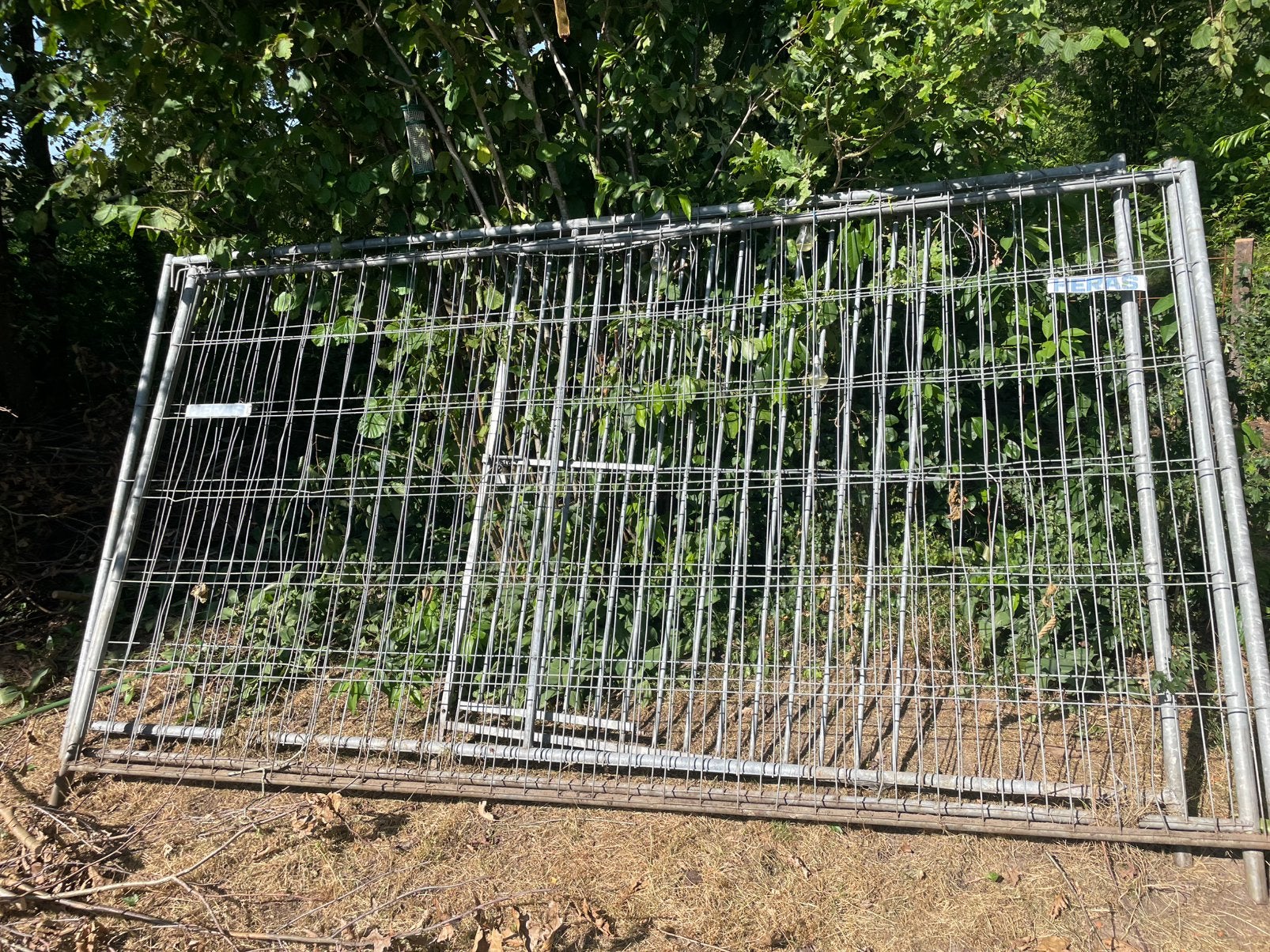 3x grote HERAS hekken + poort, Tuin en Terras, Ophalen, Met poort, Gebruikt, Gaashekwerk
