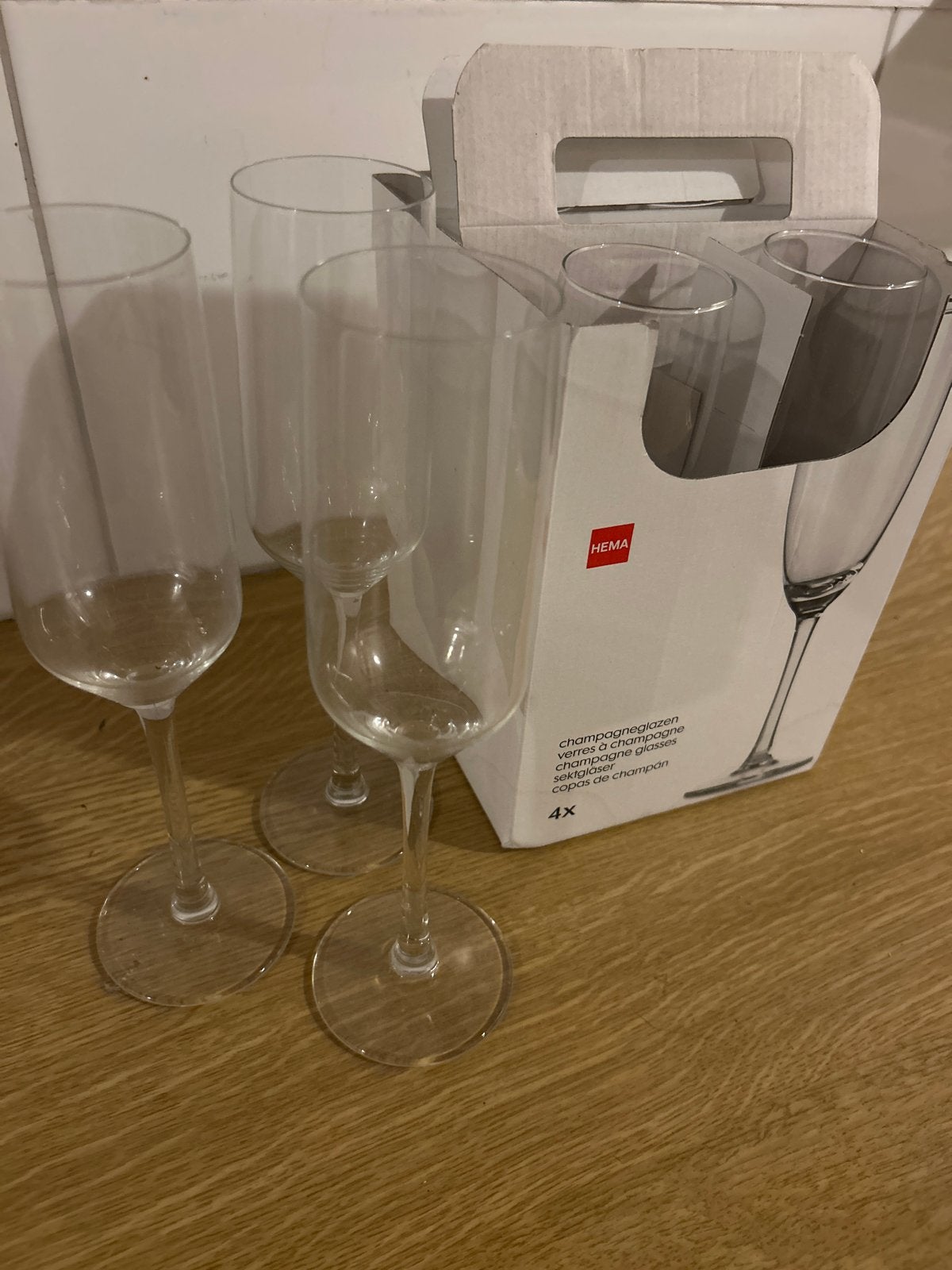 Hema Champagneglazen - Set van 4, Overige typen, Ophalen of Verzenden, Nieuw, Glas
