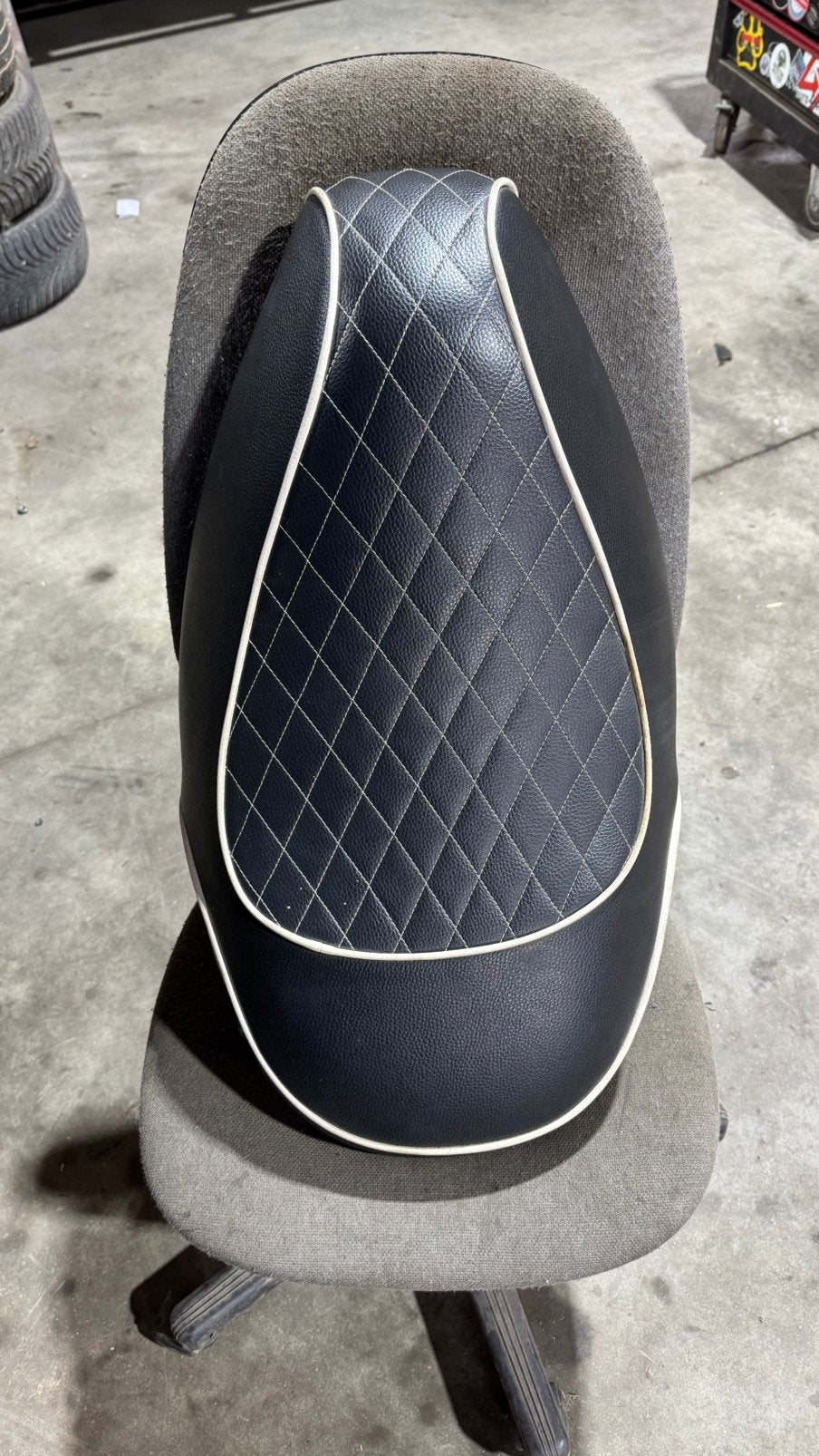 Piaggio zip custom zadel wit, Ophalen of Verzenden