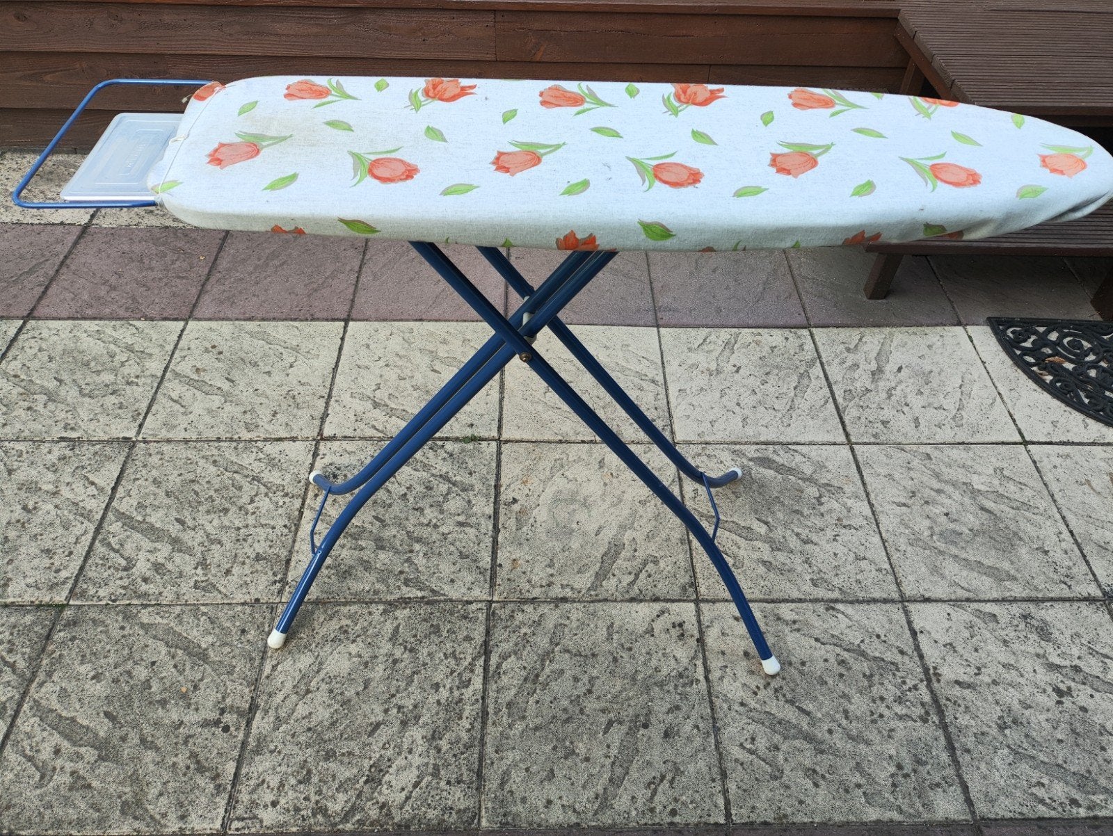 Brabantia Strijkplank met bloemenprint, Witgoed en Apparatuur, Ophalen of Verzenden, Gebruikt, Strijkijzer met snoer
