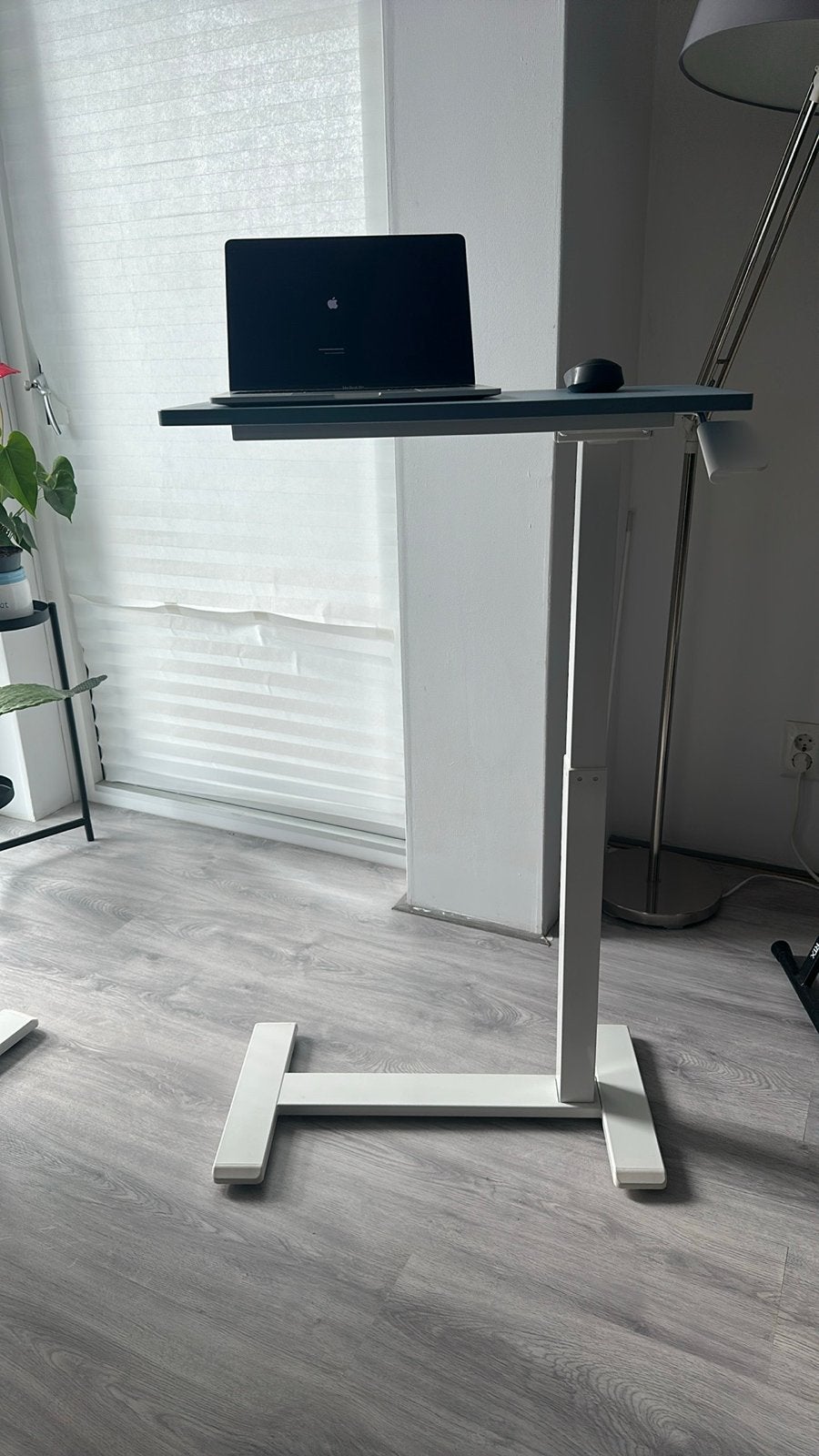 Verstelbare bijzettafel/laptoptafel - Ideaal voor thuiswerk, Werkplek, Ophalen, Gebruikt, Tafel