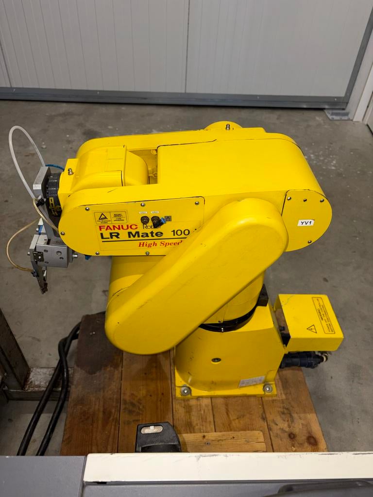 FANUC Robot LR Mate 100i Industriële Robot, Ophalen