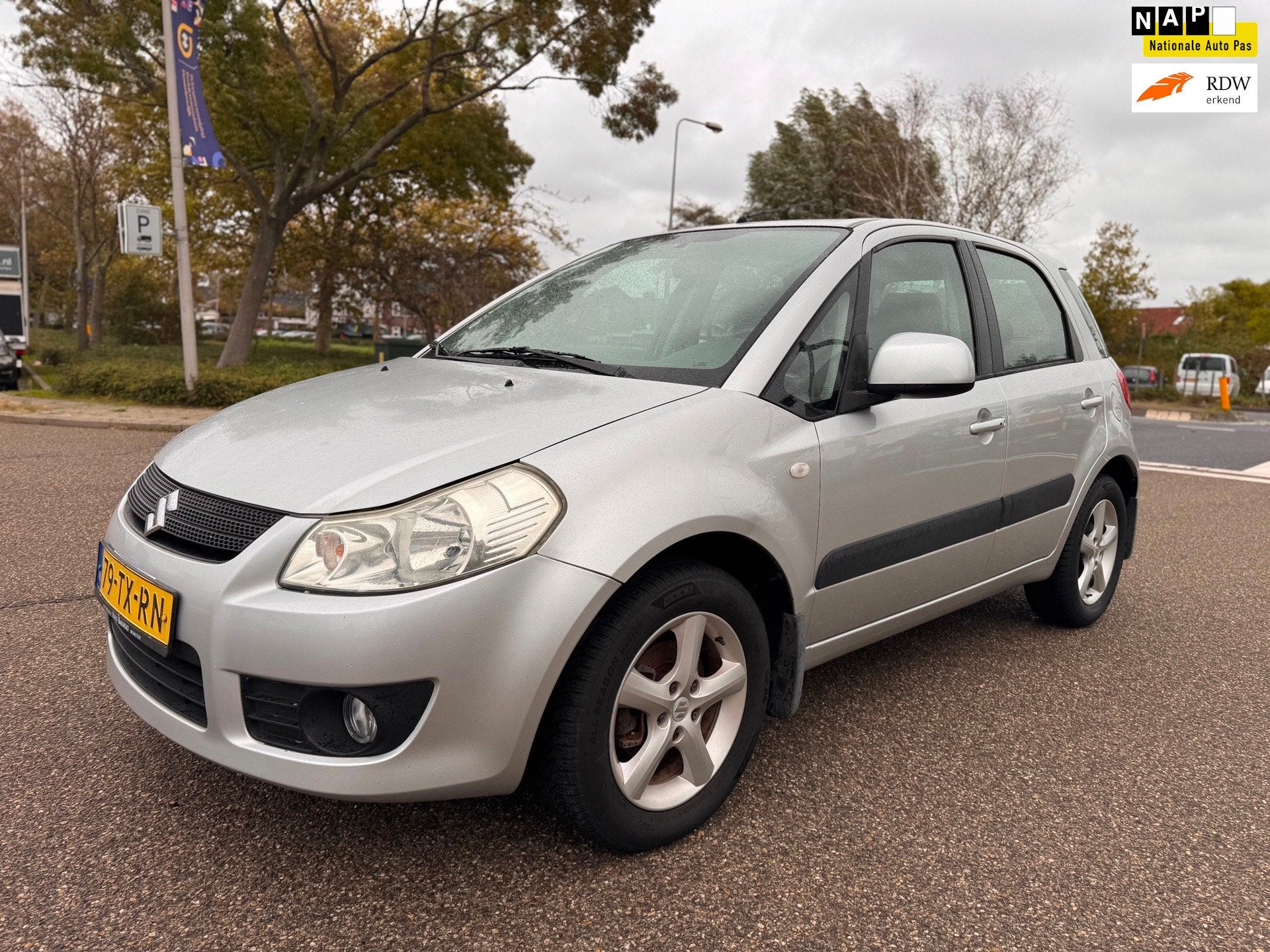 Suzuki SX4 1.6 Exclusive / 1e.eigenaar / airco / key-less /, Voorwielaandrijving, Dealer onderhouden, 15 km/l, Gebruikt