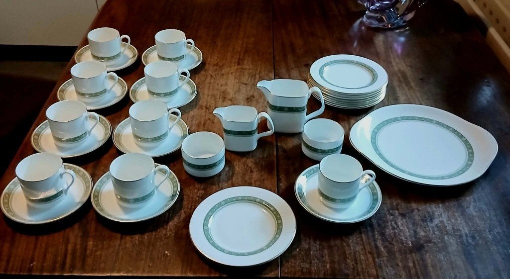 Royal Doulton 'Rondelay', Koffie en Gebakstel. 9 personen., Ophalen of Verzenden, Zo goed als nieuw, Overige stijlen, Porselein