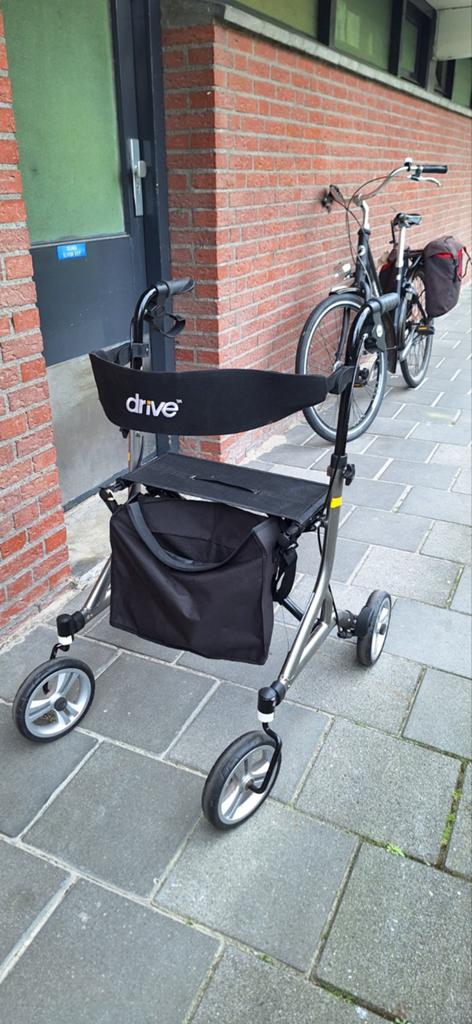 Rollator nitro drive opknappertje, Diversen, Rollators, Ophalen
