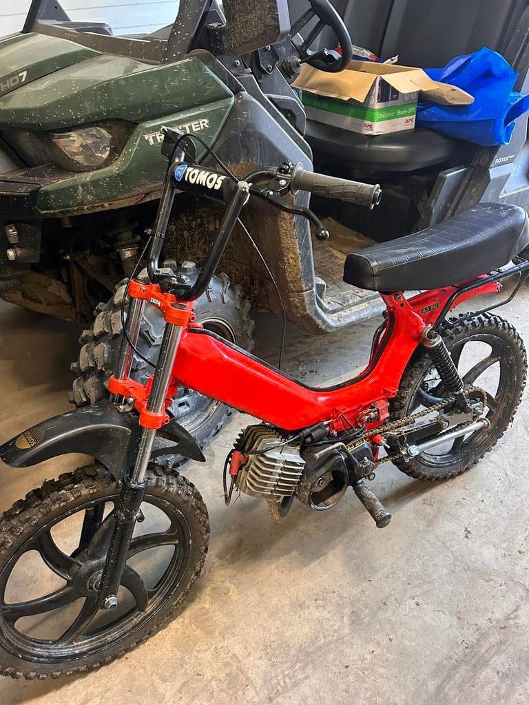 Tomos 74cc. teruil tegen een scooter of een goed bod, Ophalen, Zo goed als nieuw