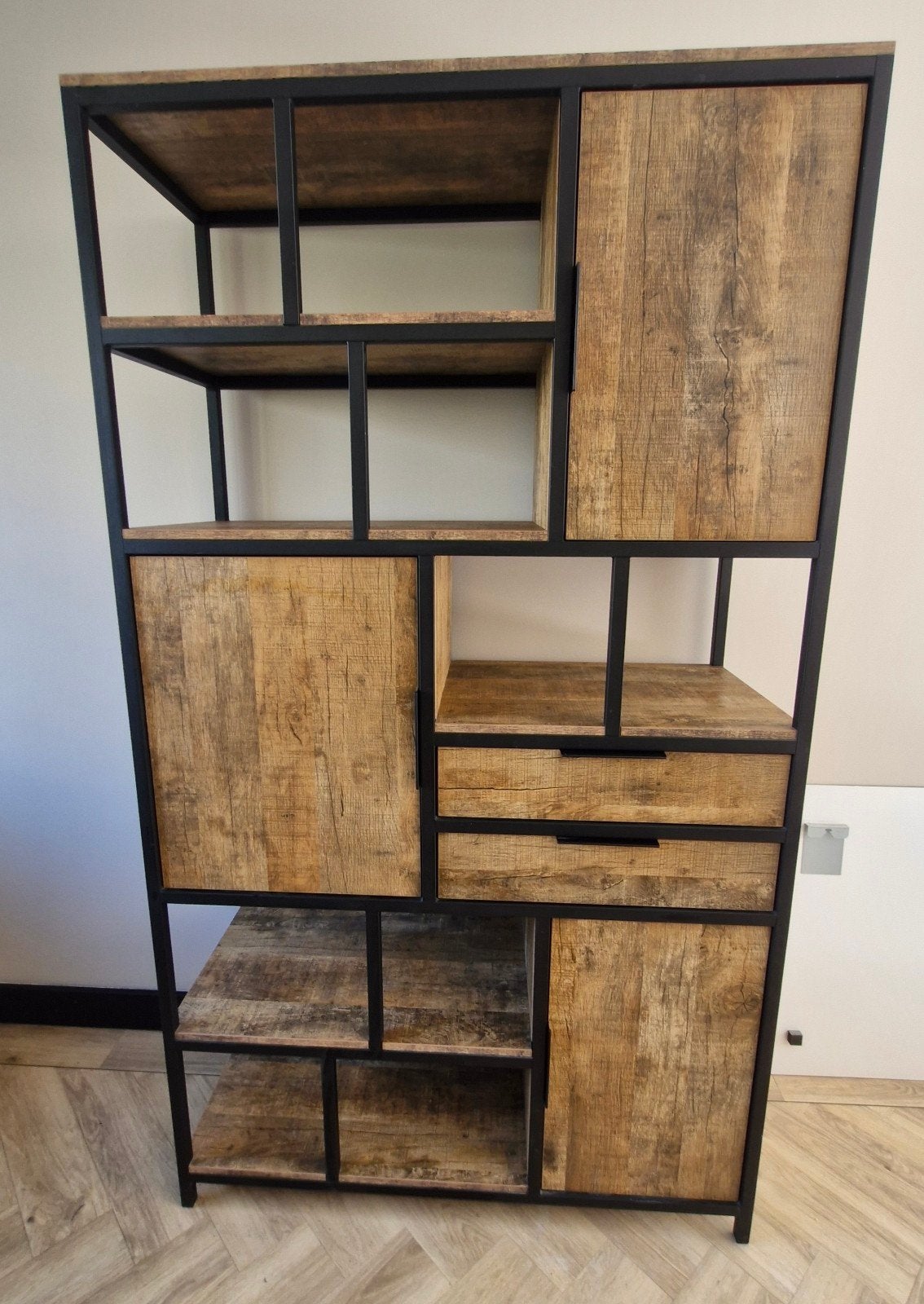 Zo goed als nieuwe vakkenkast van mangohout, Huis en Inrichting, Kasten | Boekenkasten, 200 cm of meer, Zo goed als nieuw, 25 tot 50 cm