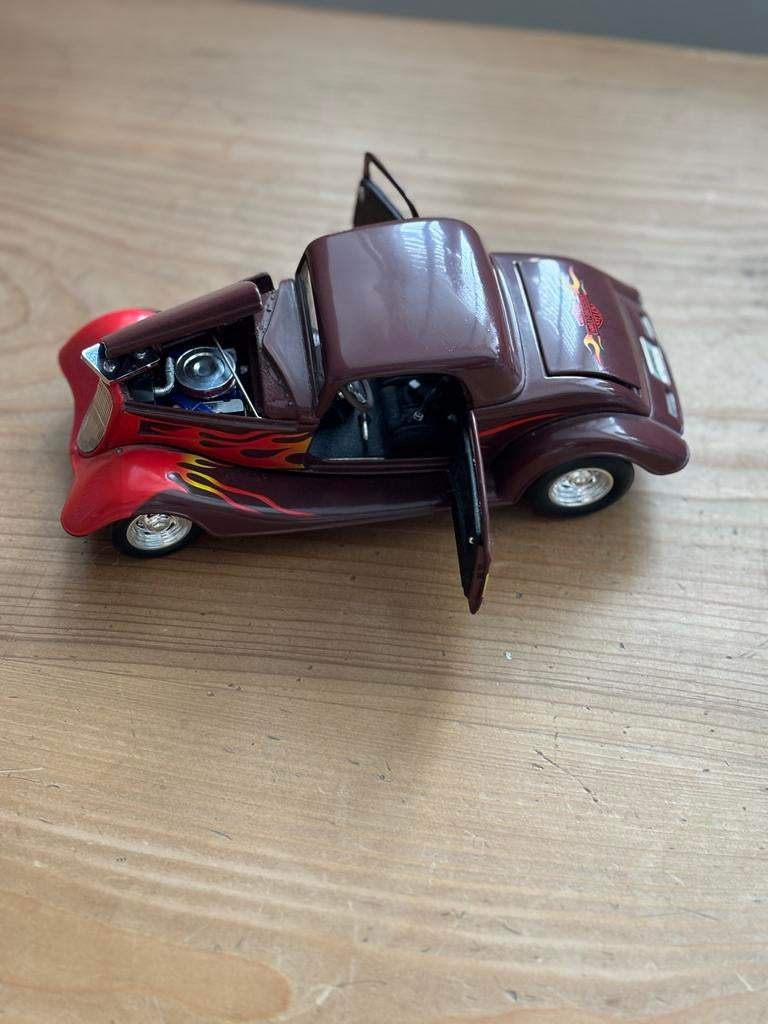 Harley Davidson Hot Rod Miniatuur - Limited Edition 2001, Hobby en Vrije tijd, Modelbouw | Auto's en Voertuigen, Overige merken