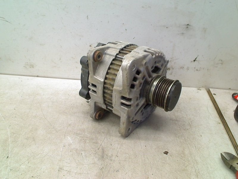 Dynamo 180A Volkswagen Passat CC (357) 2010 03L903023D, Gebruikt, Volkswagen, Volkswagen AG, Kundenbetreuung@volkswagen.de
