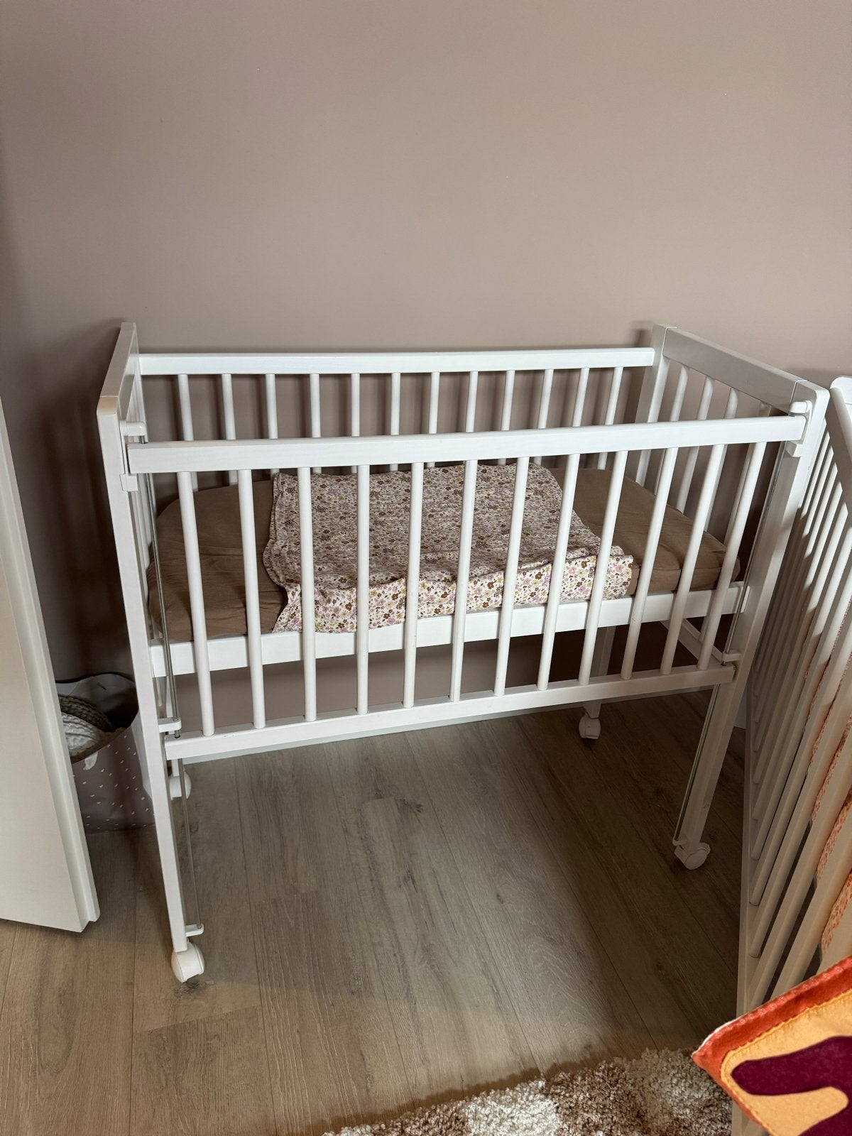 Petit Amelie Co-sleeper Wieg 90x40, Kinderen en Baby's, Ophalen, Zo goed als nieuw, Wieg