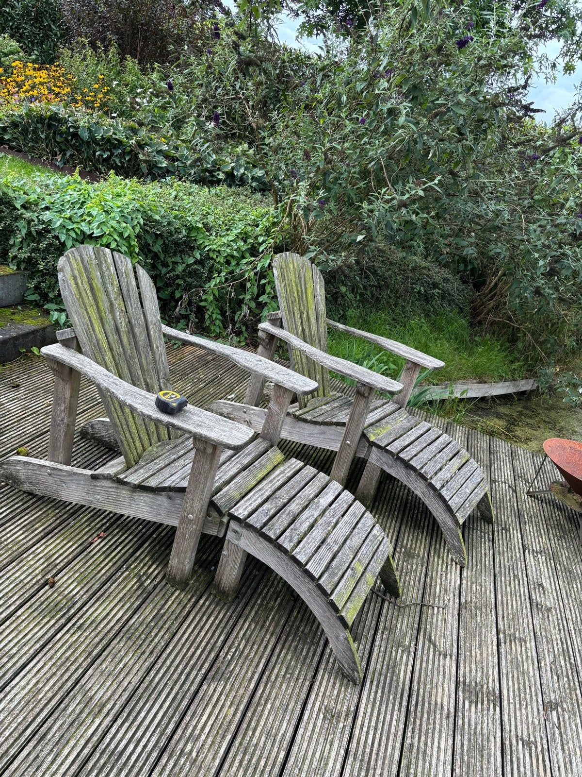 Canadese tuinstoelen (2) met voetenbankje van hout, Ophalen, Gebruikt, Hout