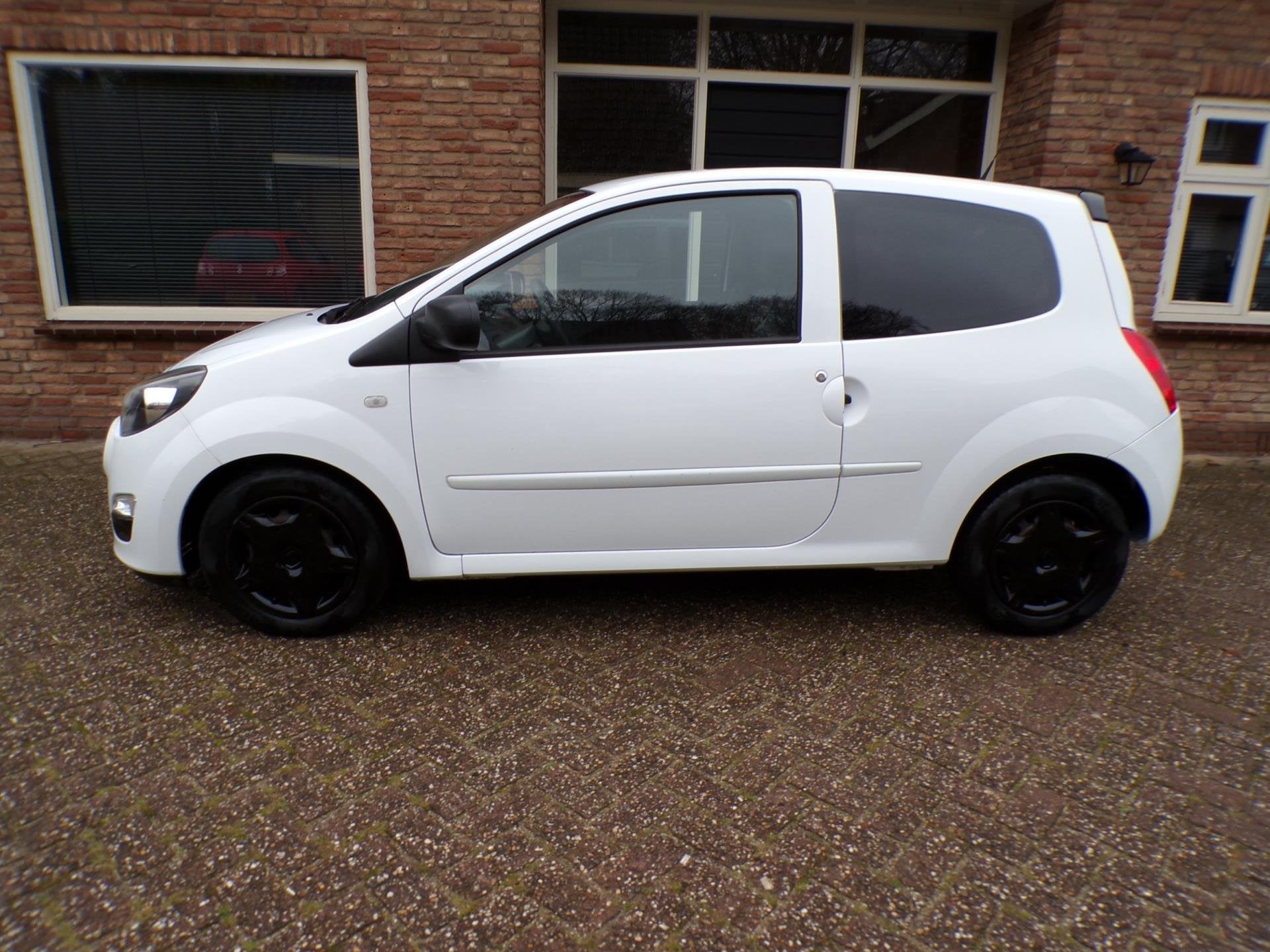 Renault Twingo 1.2 16V Collection, Auto's, Renault, Voorwielaandrijving, Gebruikt, Zwart, 4 cilinders