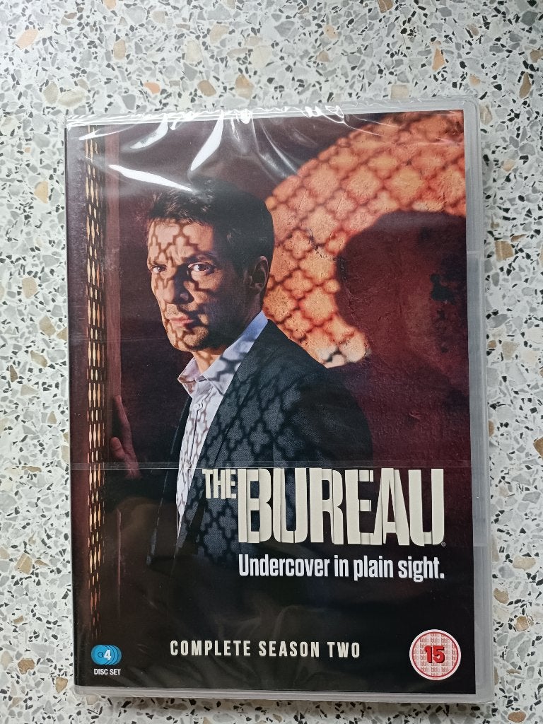 "The Bureau", Undercover in plain sight, complete season two, Inclusief doosje, Engels, Ophalen of Verzenden, Seizoen 2
