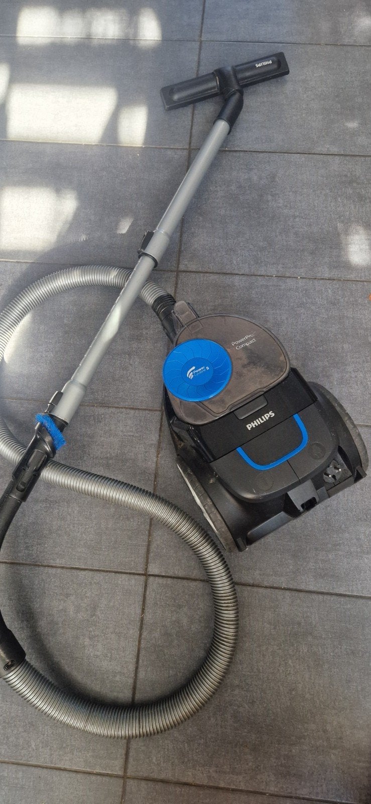 Stofzuiger Philips zonder zak, Ophalen