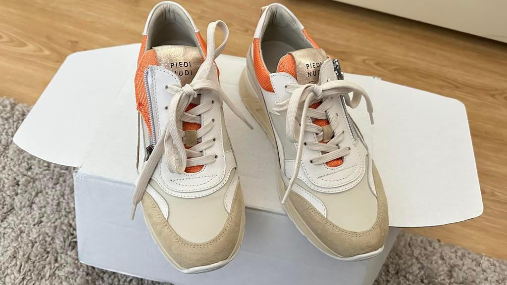 Piedi Nudi sneakers maat 38 (39), Kleding | Dames, Schoenen, Zo goed als nieuw, Sneakers of Gympen, Overige kleuren, Ophalen of Verzenden