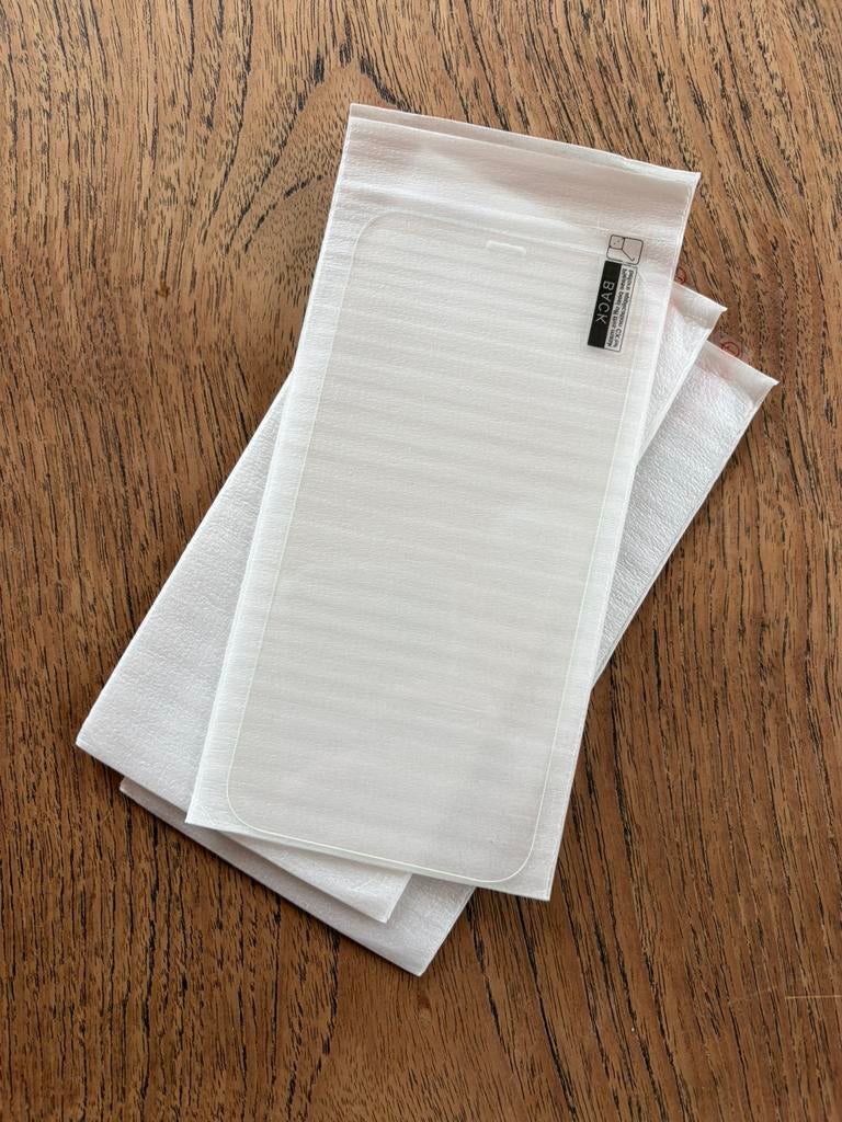 Screenprotector glas voor iPhone12, Ophalen, Zo goed als nieuw