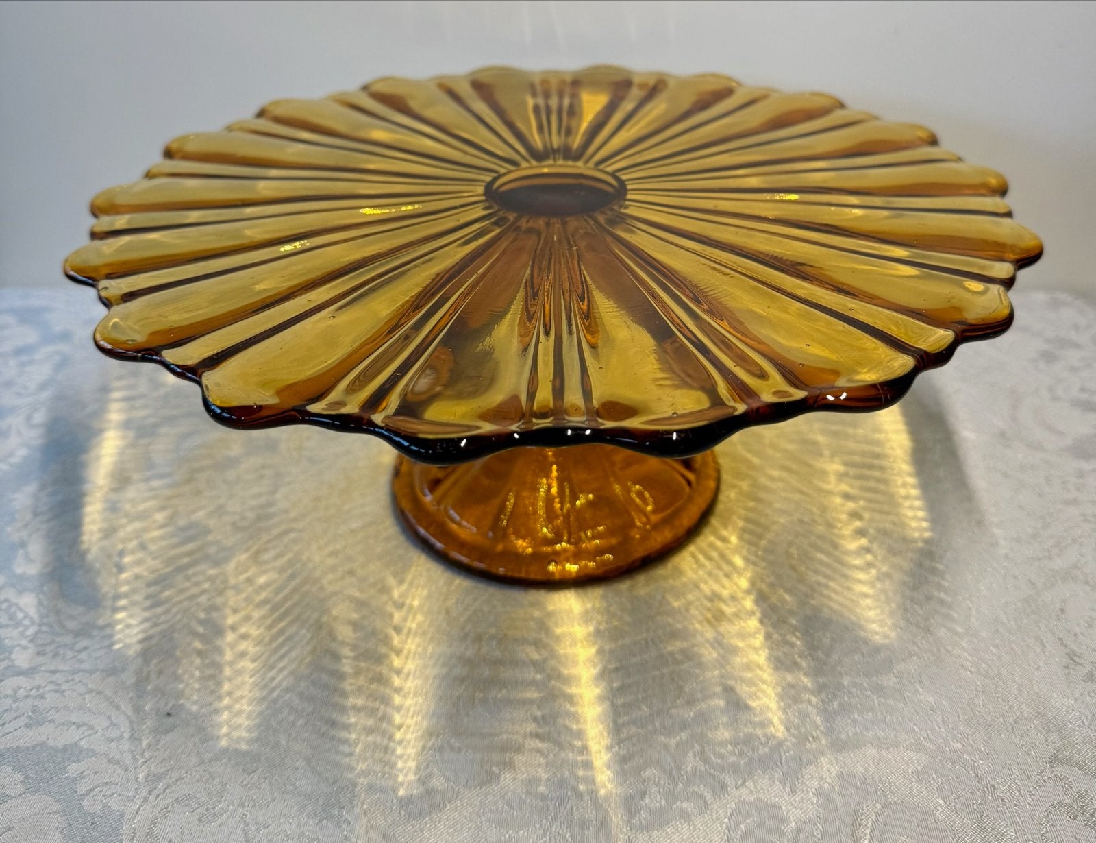 Antiek glazen Taart plateau op voet ., Antiek en Kunst, Ophalen of Verzenden