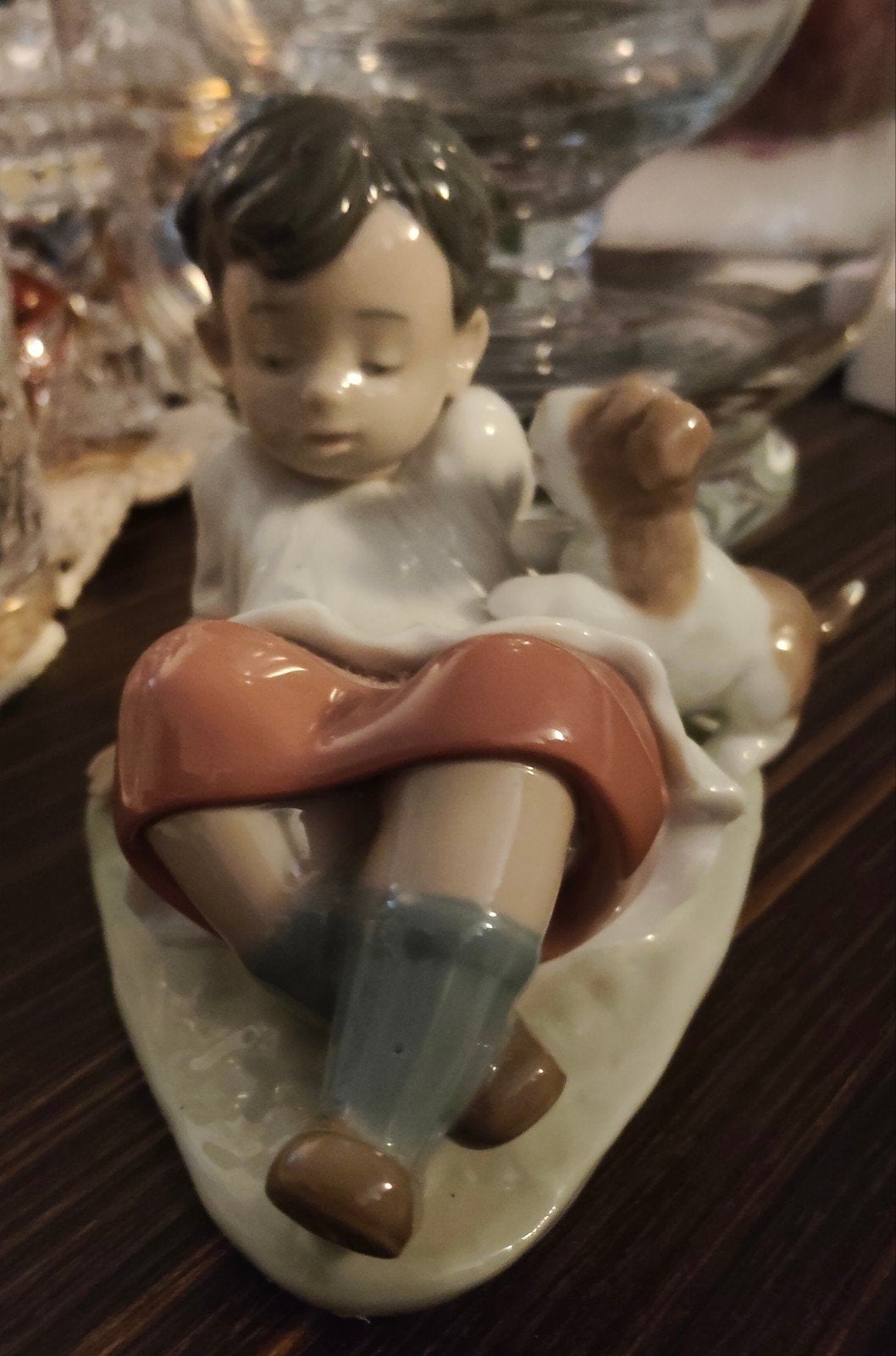 Lladro Beeldje: "Taking Time" #5988 Jongen met Hond, Ophalen of Verzenden, Zo goed als nieuw, Mens