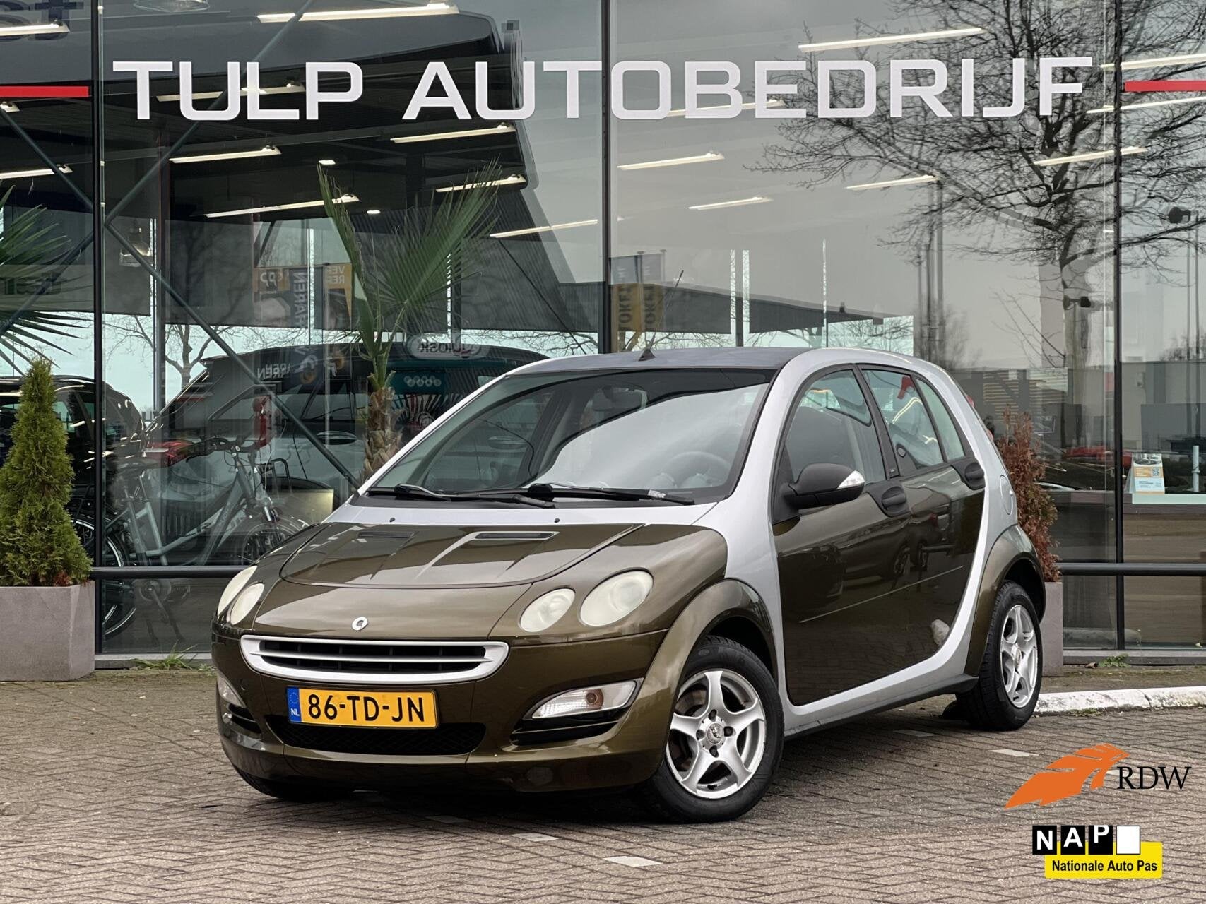 Smart forfour 1.1 pulse 5 Deurs Airco Nette staat! NAP, Voorwielaandrijving, Stof, Origineel Nederlands, Bedrijf