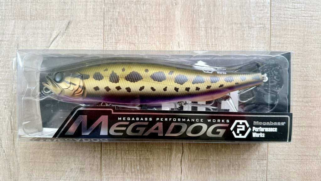 Megabass Performance Works Megadog Mat Snakehead NIEUW, Ophalen, Nieuw, Overige typen