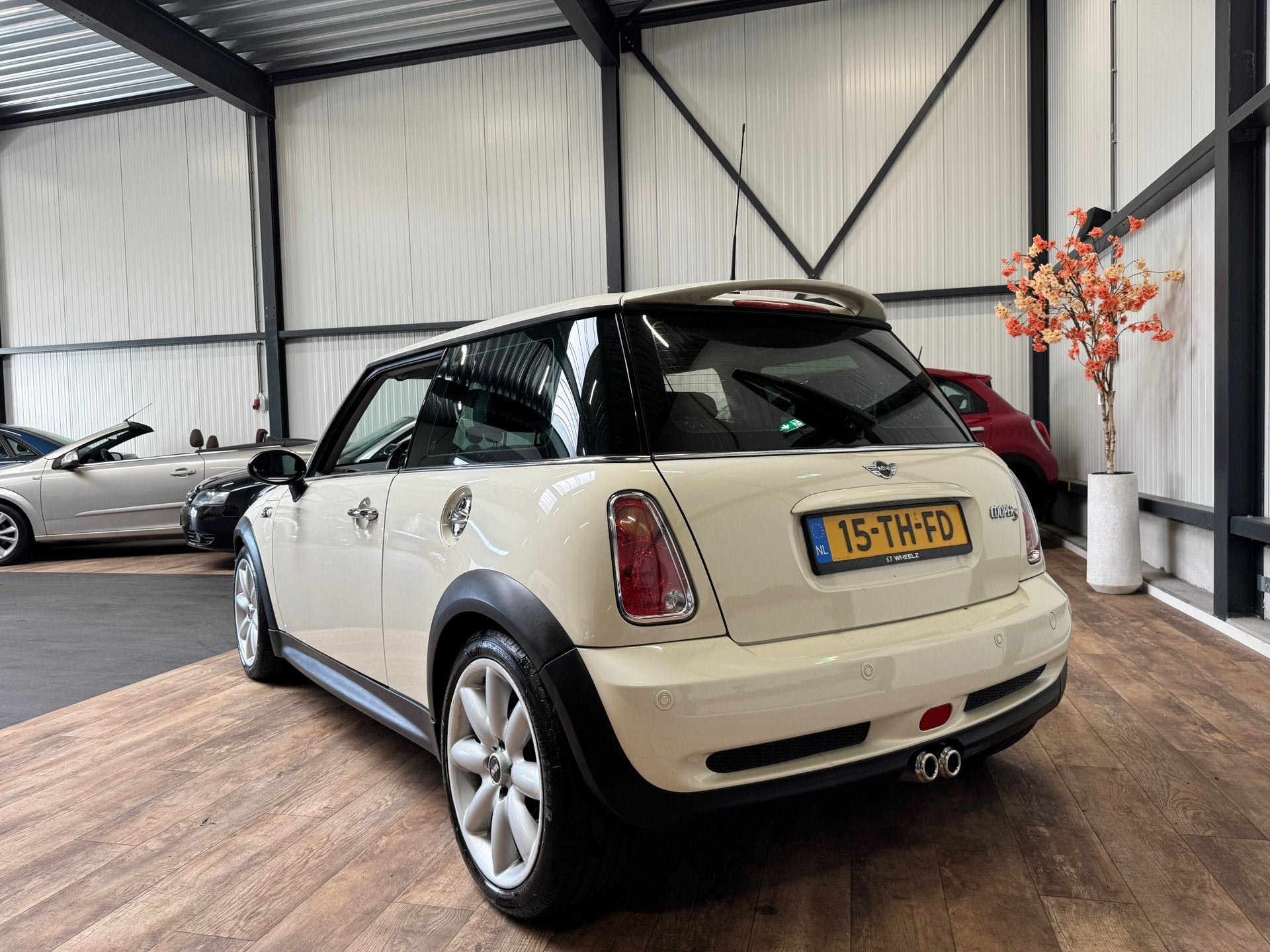 Foto 25 van Mini 3-Deurs 1.6 Cooper S Chili Automaat / LEDER / NAVI / CL