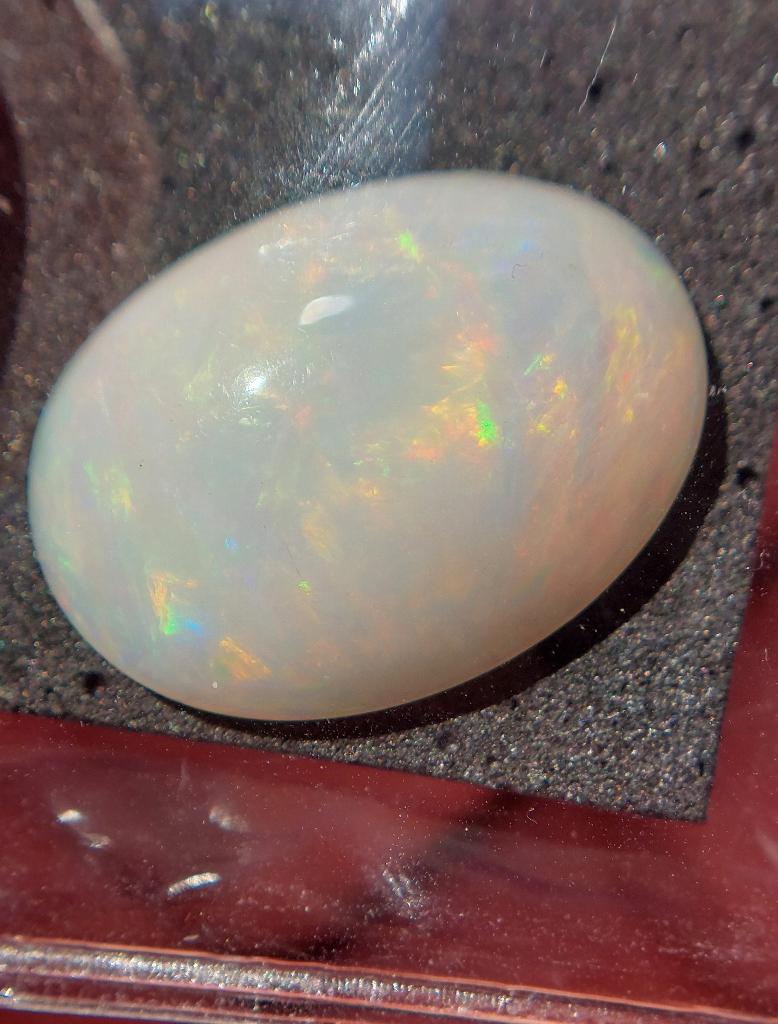 Natuurlijke Welo Opaal 9.88 ct - IGE Sealed + Certificaat, Sieraden, Tassen en Uiterlijk, Edelstenen, Ophalen of Verzenden, Nieuw