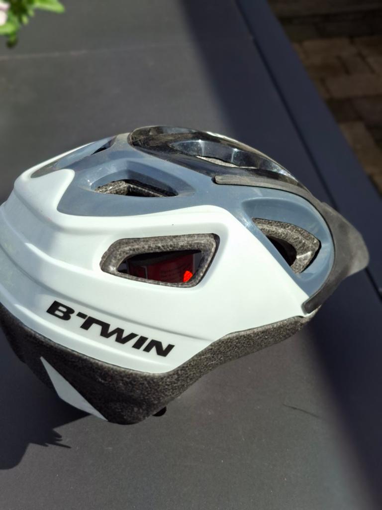 Fietshelm, Fietsen en Brommers, Fietsaccessoires | Fietshelmen, Ophalen