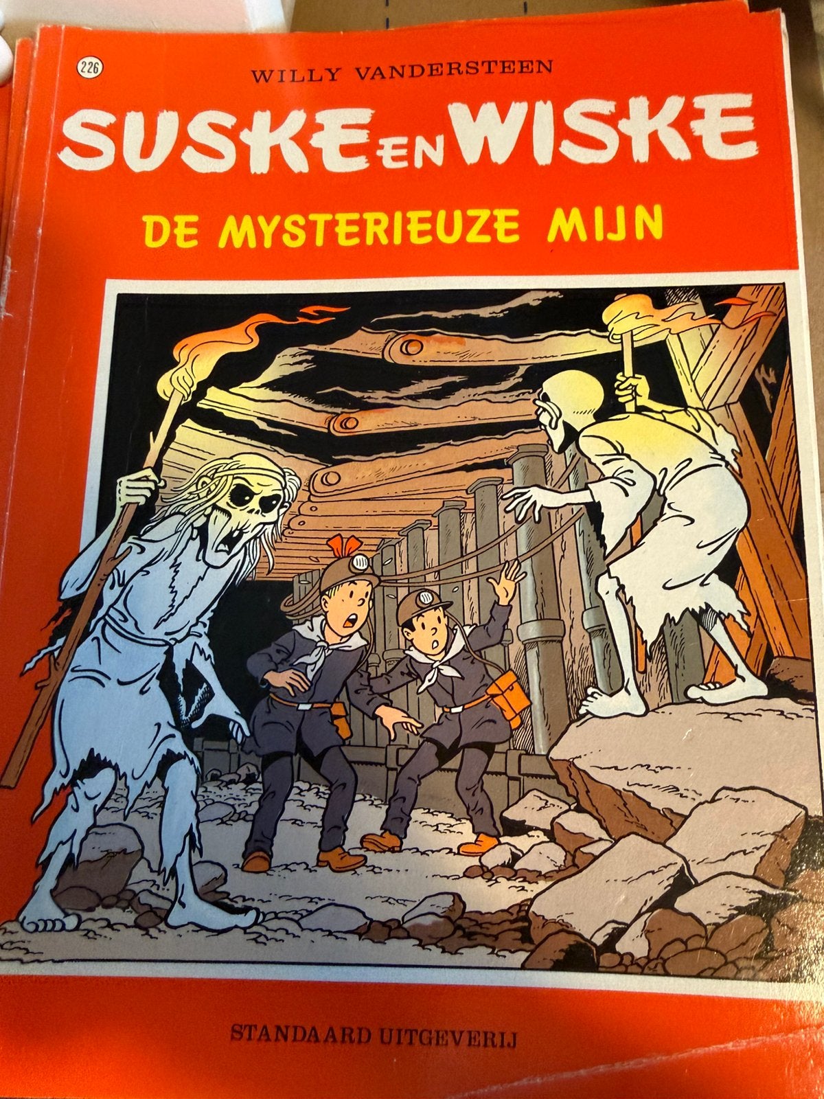 Diverse suske en wiske boeken, Boeken, Meerdere stripboeken, Ophalen of Verzenden, Gelezen