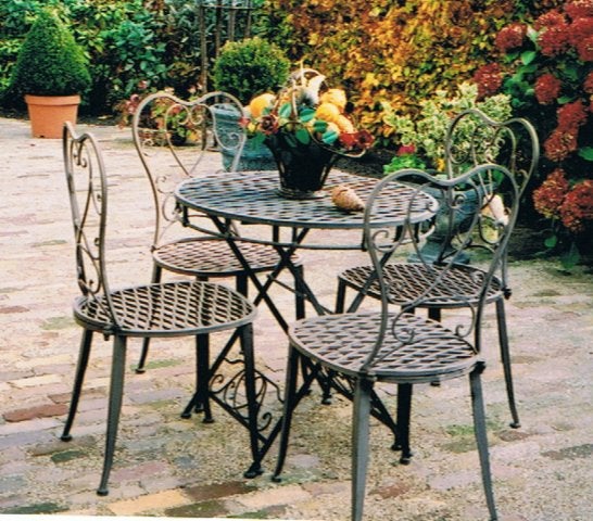 Tuinset 5 delige set metaal met hartjes, Ophalen, Zo goed als nieuw, Tuinset, Eettafel