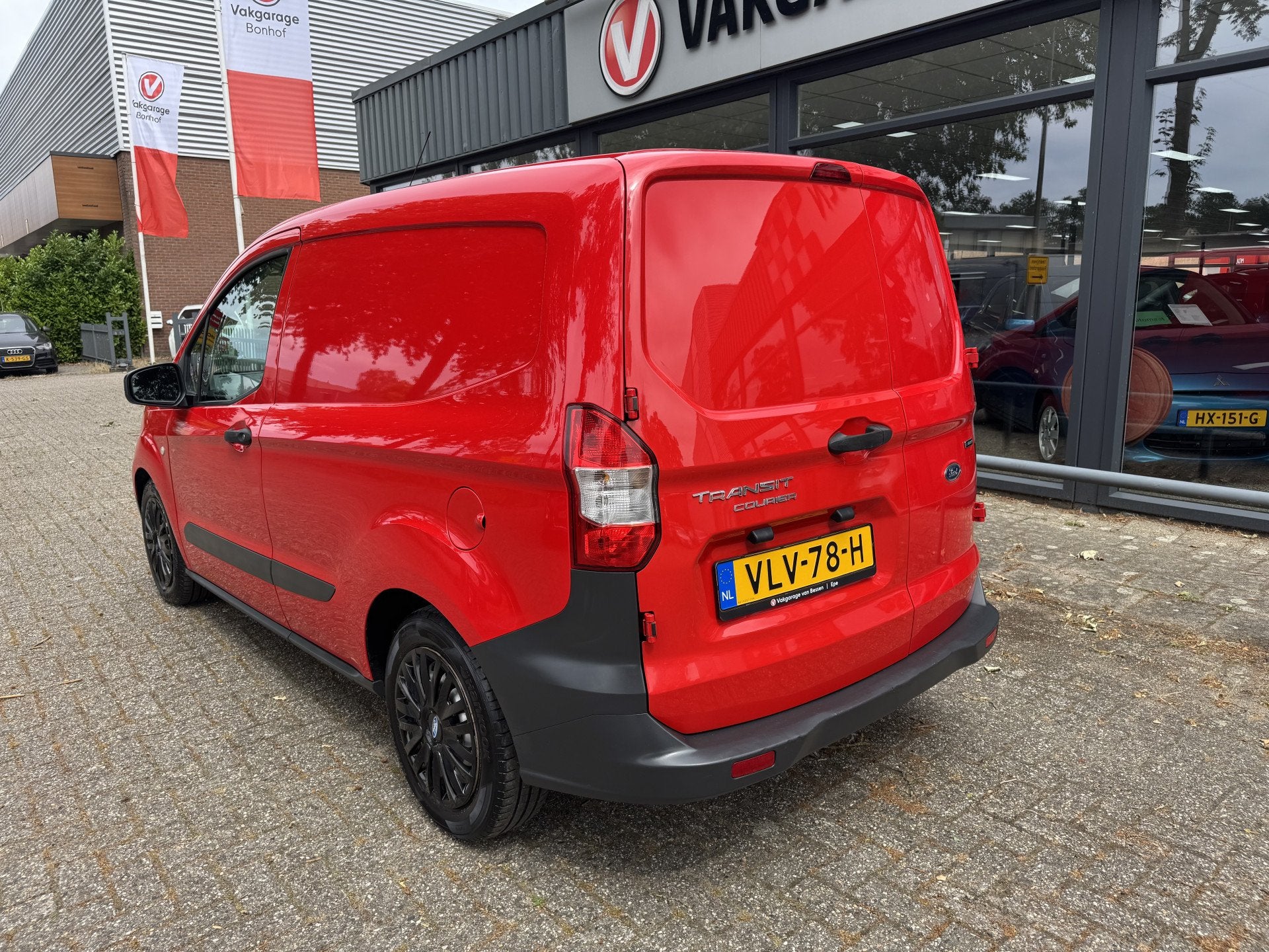 Ford Transit Courier 1.0 Ambiente MARGE-SCHUIFDEUR-BENZINE G, Auto's, 101 pk, Gebruikt, Euro 6, Bedrijf