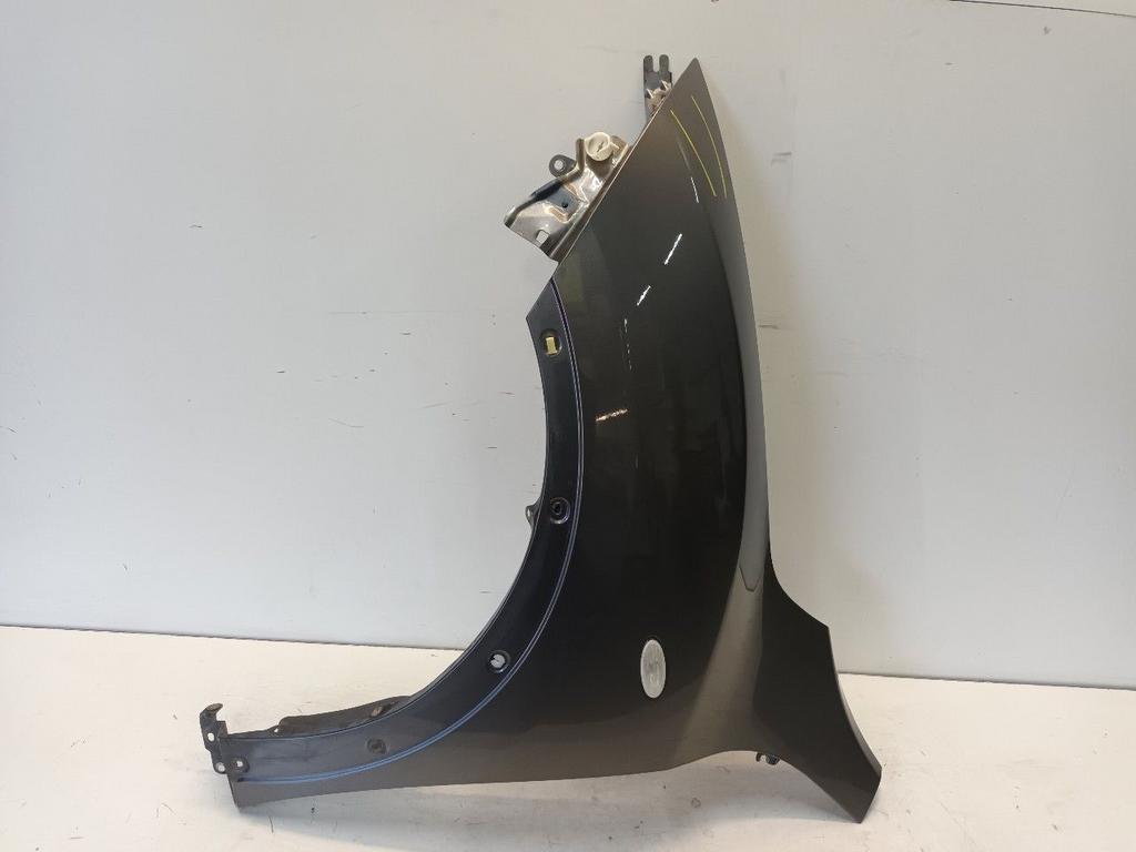 Voorscherm links Nissan Juke, Onderdelen@venauto.nl, Van der Ven Autorecycling B.V., Gebruikt, Ettenseweg 76, 4706 PB Roosendaal, The Netherlands