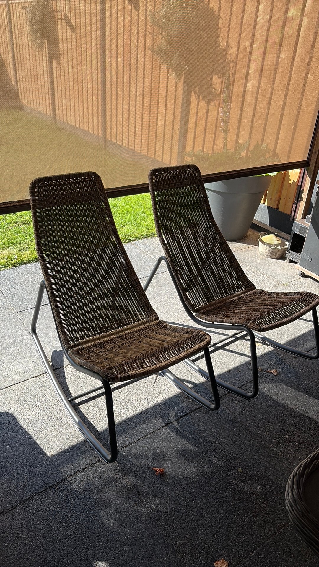 Woood schommel stoelen, Ophalen, Zo goed als nieuw, Kunststof