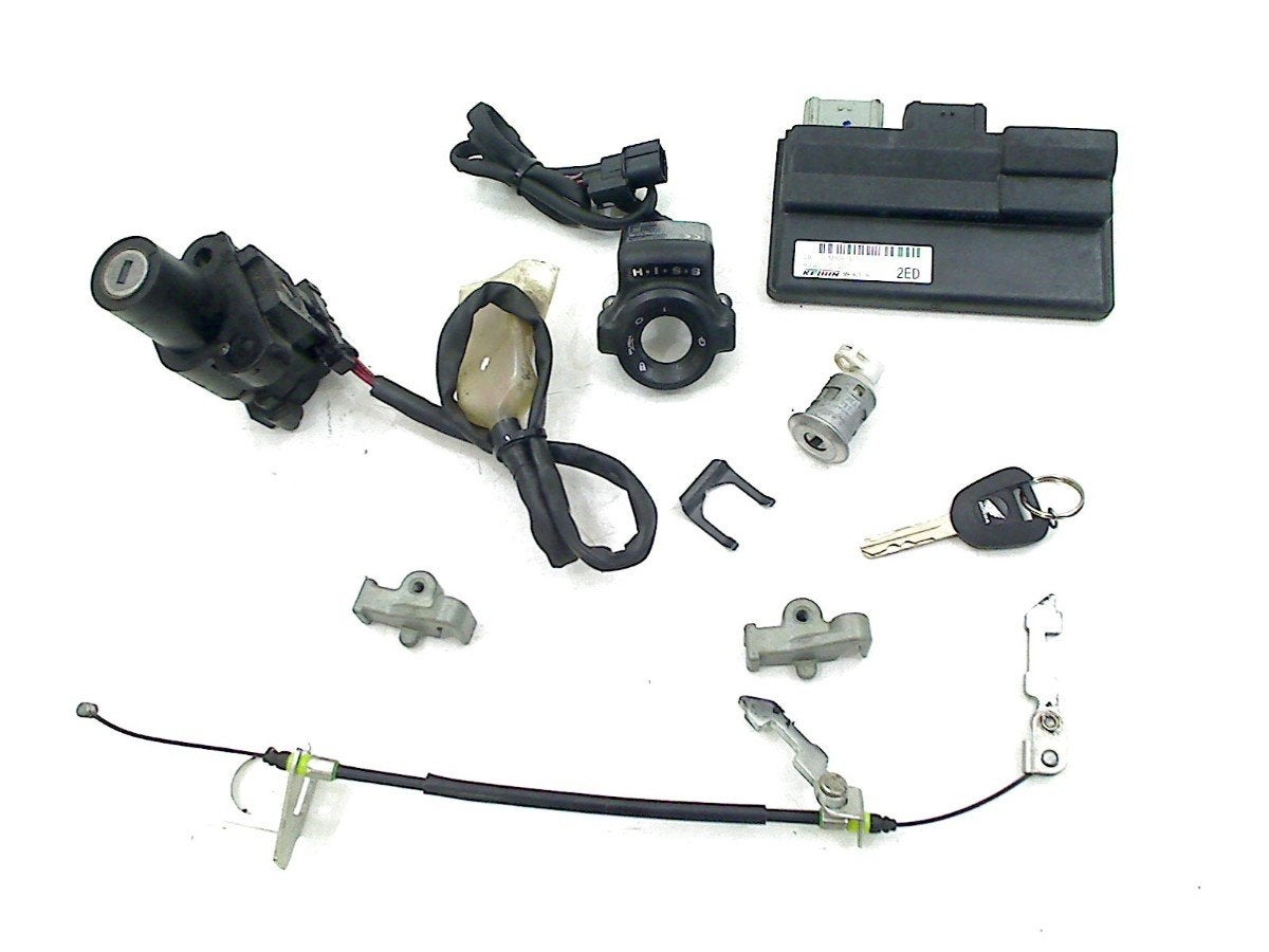 Slotenset Honda NC 750 D Integra (1970-01/..), Honda Center GmbH, Gebruikt, Info@honda.de, Hanauer Landstraße  222-224, Frankfurt am Main 60314, , Duitsland