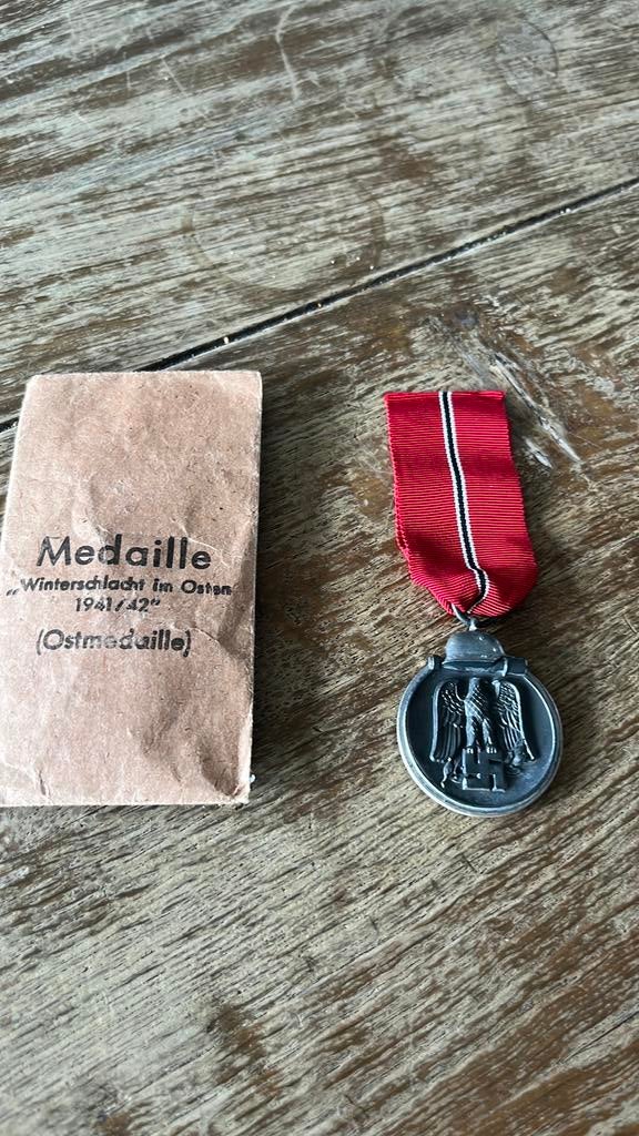 Medaille Winterschlacht im Osten 1941/42 ostmedaille, Verzamelen, Militaria | Tweede Wereldoorlog, Ophalen of Verzenden, Duitsland