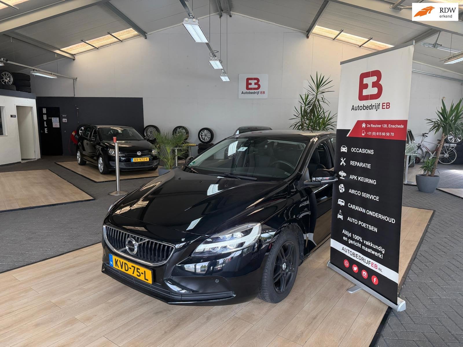 Volvo V40 2.0 T2 Inscription, Auto's, Voorwielaandrijving, Gebruikt, Euro 6, 4 cilinders