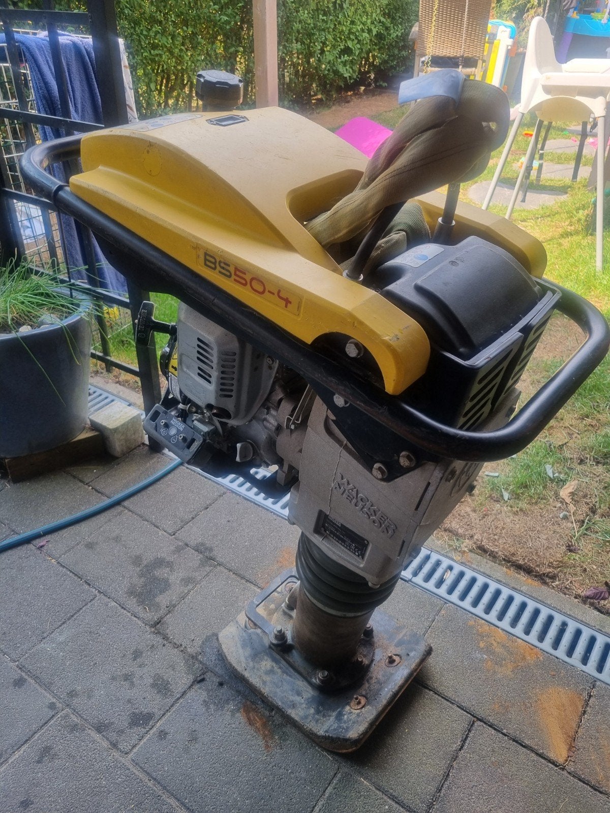 Wacker Neuson BS50-4 | slechts 47,8 draaiuren, Doe-het-zelf en Verbouw, Gereedschap | Overige machines, Ophalen, Gebruikt