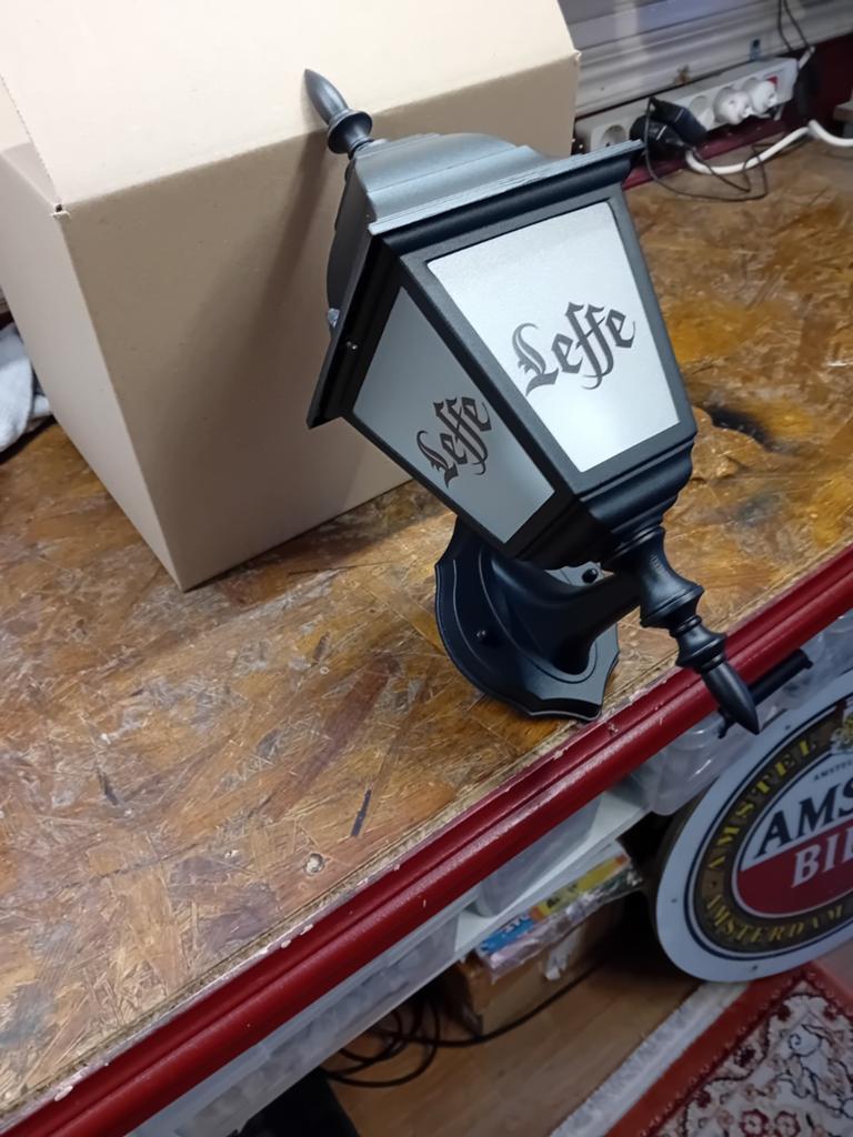 Leuke Leffe lantaarn, Verzamelen, Biermerken, Ophalen of Verzenden, Zo goed als nieuw, Overige merken