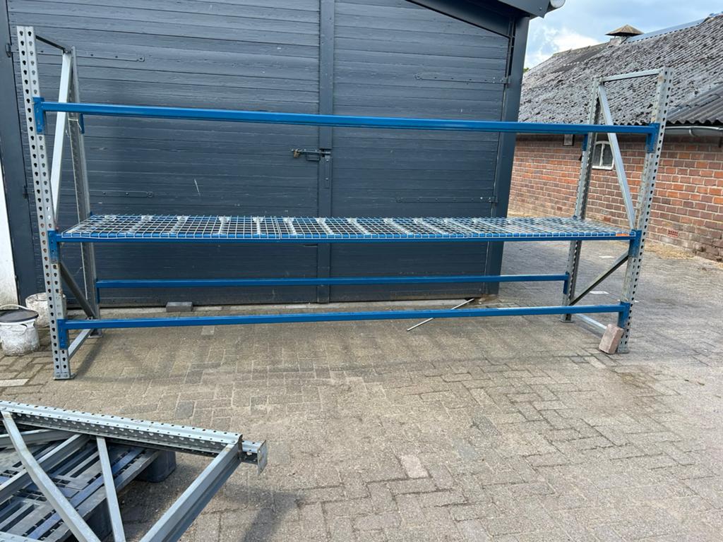 Goedkope stelling stellingen 4.1 meter breed, Ophalen of Verzenden, Gebruikt, 170 cm of meer