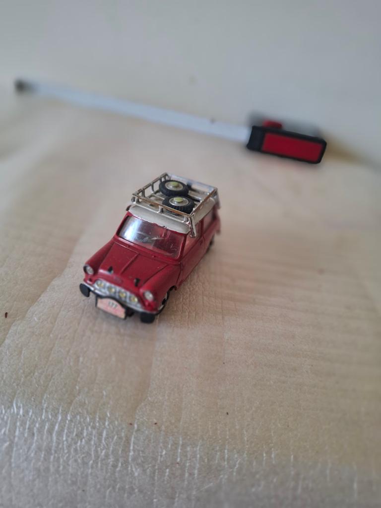 Corgi toys Mini Cooper Monte Carlo zie de foto's, Hobby en Vrije tijd, Modelauto's | 1:43, Ophalen of Verzenden, Gebruikt, Auto