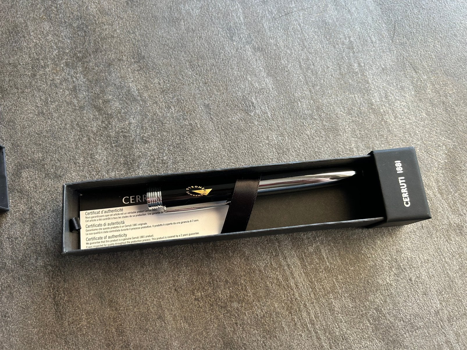 Cerruti 1881 luxe balpen in originele doos met certificaat, Ophalen of Verzenden, Zo goed als nieuw, Balpen, Overige merken