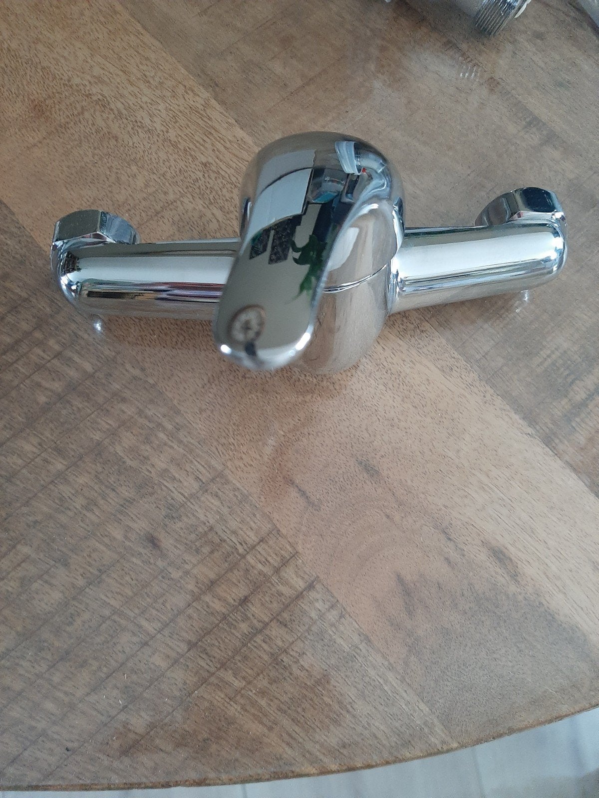 chromen badkraan of douchekraan., Doe-het-zelf en Verbouw, Ophalen, Zo goed als nieuw, Chroom, Kraan