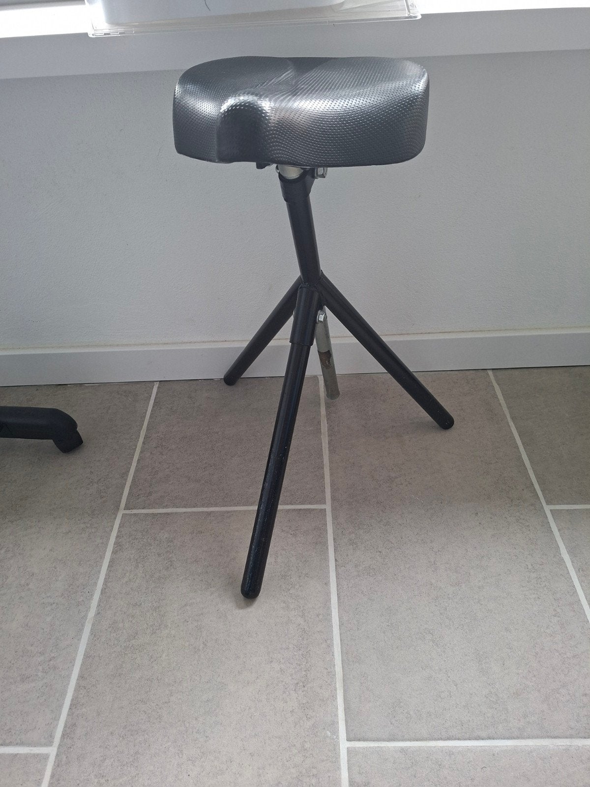 Opvouwbare Kruk - Handig en Compact, Ophalen, Gebruikt, Zwart, Modern, Praktisch