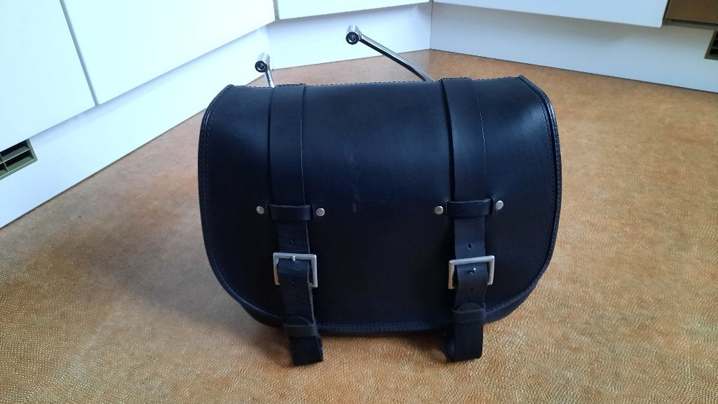 Lederen hangvervaardigde "WILD-HOG" Harley-Davidson tas., Motoren, Ophalen, Gebruikt
