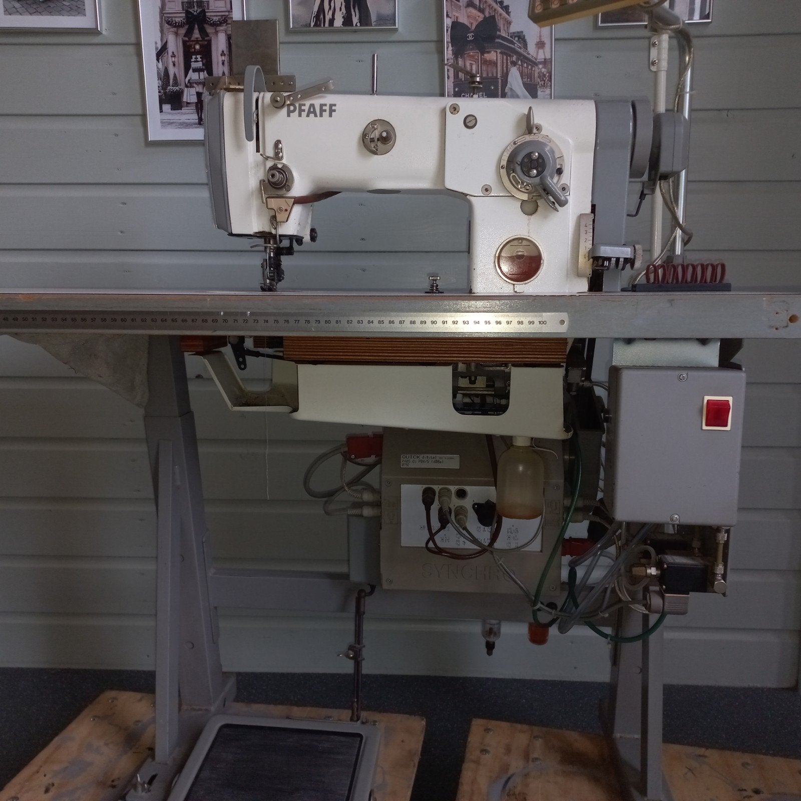 Pfaff Professionele Industriële Naaimachine, Ophalen of Verzenden, Naaimachine, Industrieel, Gebruikt