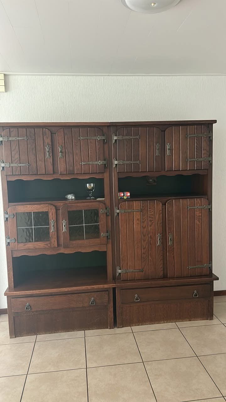 Gratis degelijke kast, Ophalen of Verzenden, Zo goed als nieuw, Minder dan 150 cm, Minder dan 100 cm
