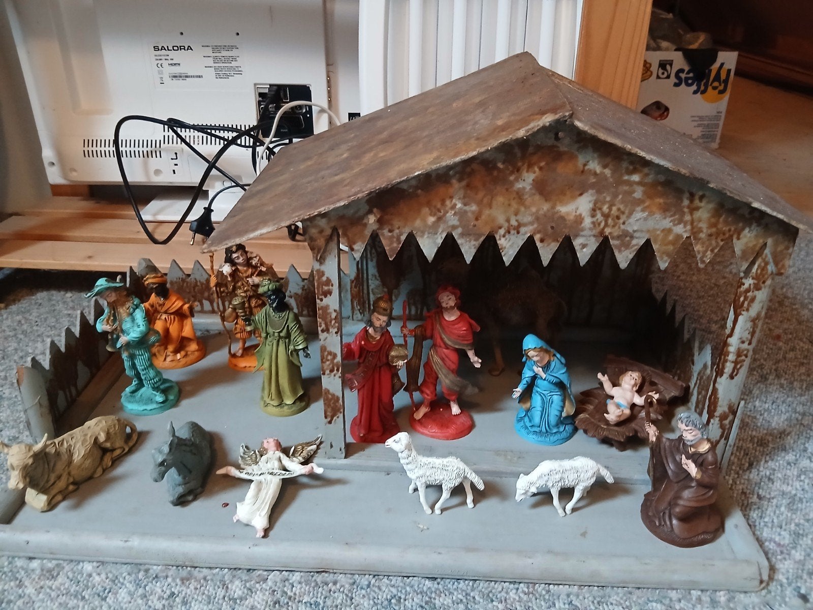 Vintage Kerststal met Beeldjes - Complete Set, Diversen, Kerst, Ophalen