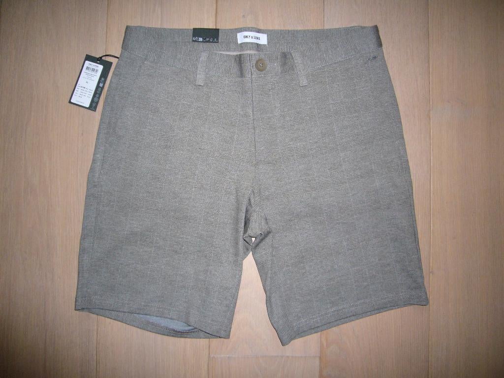 Korte broek - short - NIEUW - Only & Sons - maat XL - taupe, Kleding | Heren, Broeken en Pantalons, Nieuw, Maat 56/58 (XL), Beige
