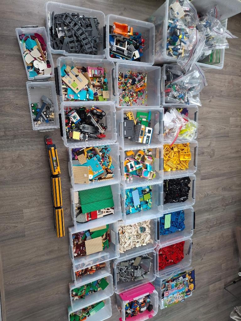 Grote partij lego, oud en nieuw, Kinderen en Baby's, Speelgoed | Duplo en Lego, Ophalen, Gebruikt, Compleet, Overige thema's